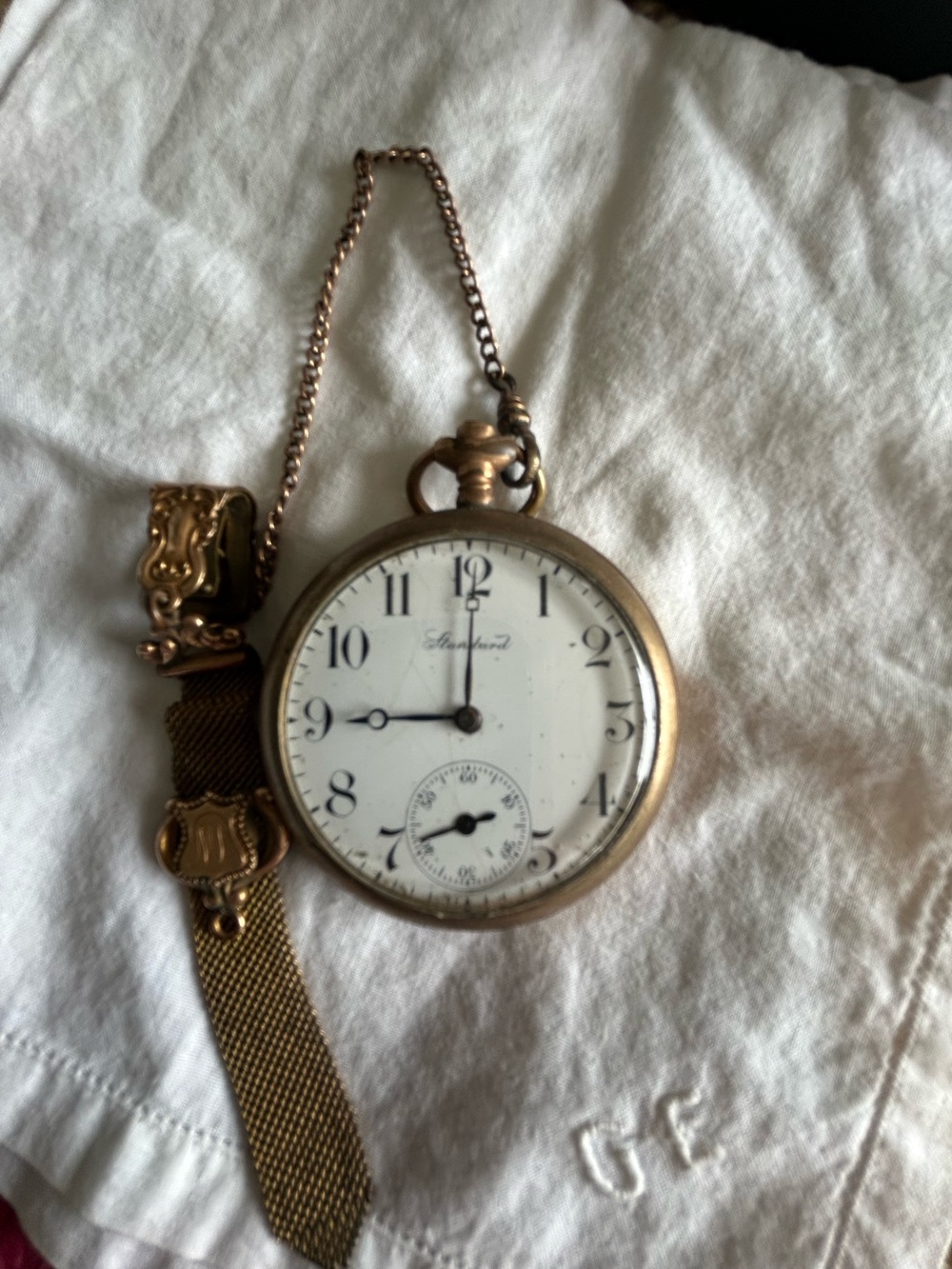 Vintage Gold Tone Pocket Watch with purse Chain